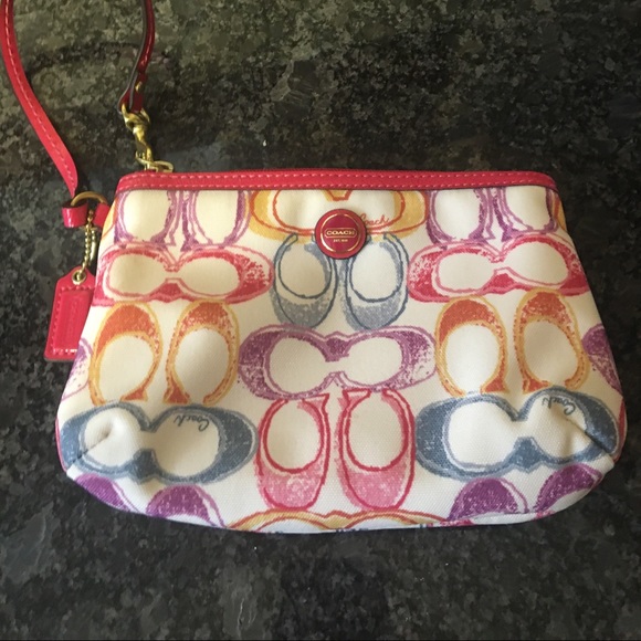 Coach Handbags - Coach Wristlet